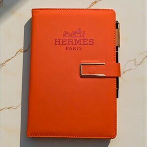 Hermès Orange Notebook with Pen – GWP Exclusive, New